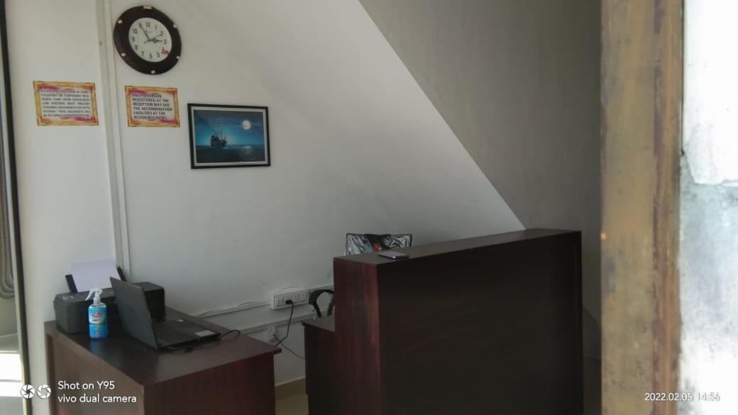 Emirates Residency Hotel Pudunagaram Buitenkant foto